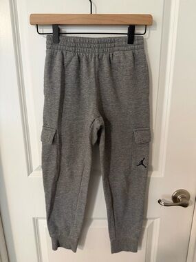 Jordan Gray Cargo Joggers with Jumpman boys size Small